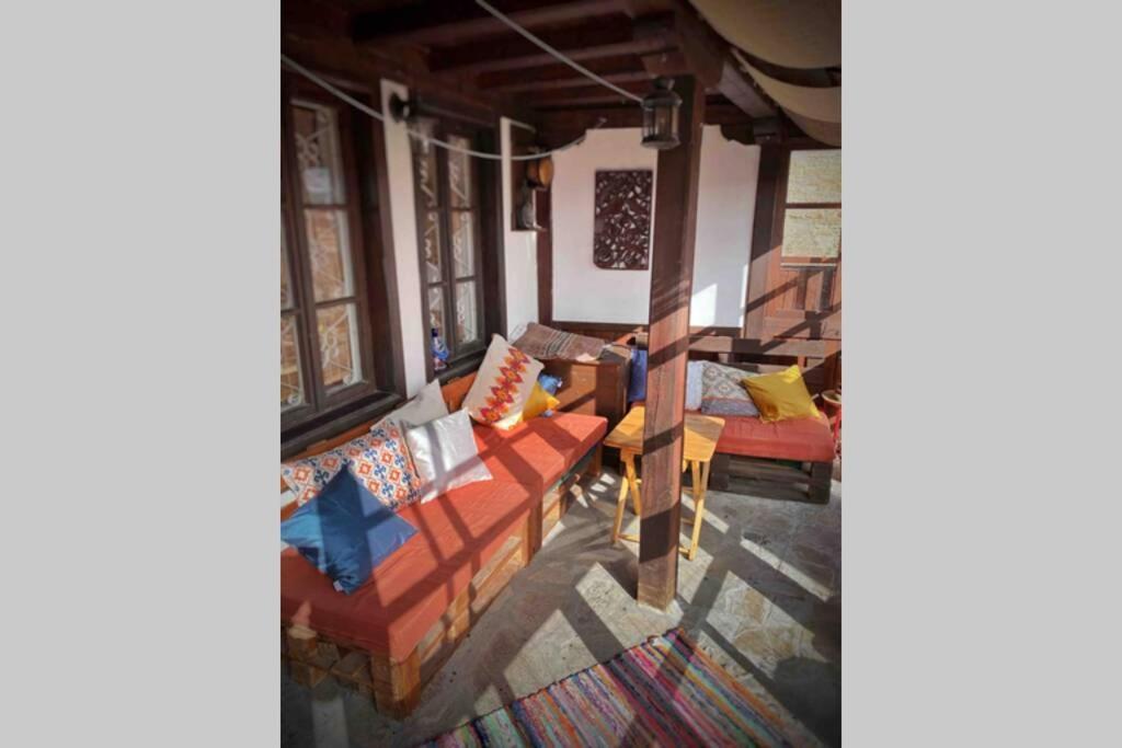 The Secret Lodge- New With Private Garage, Entire House Veliko Tárnovo Exterior foto